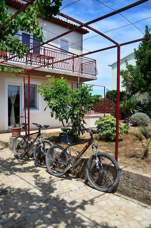 Apartment Marigo Banjole 0*,