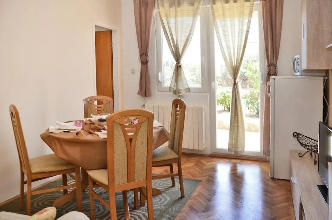 Apartment Marigo Banjole