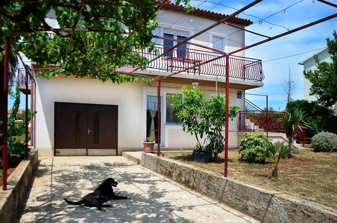 Apartment Marigo Banjole 0*,  Croatia
