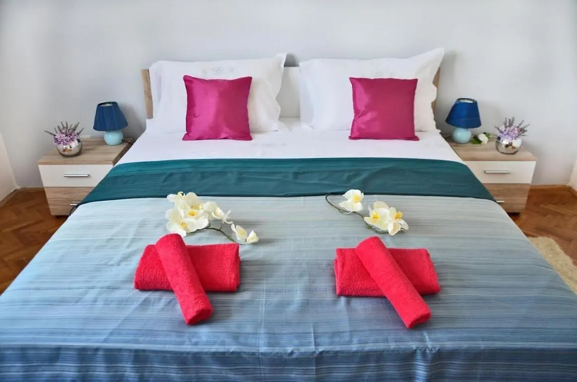 Apartment Marigo Banjole 0*,  Hırvatistan